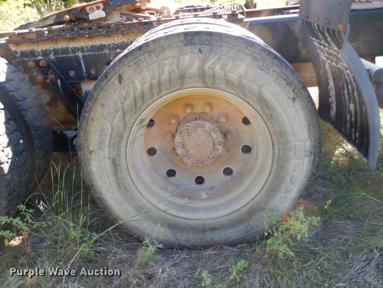 image for item DJ6597 2007 Kenworth T800  semi truck