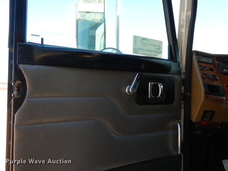 image for item DJ6699 2009 Peterbilt 340  dump truck