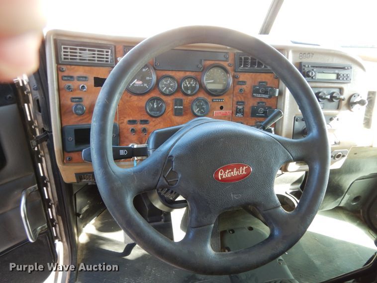 image for item DJ6699 2009 Peterbilt 340  dump truck