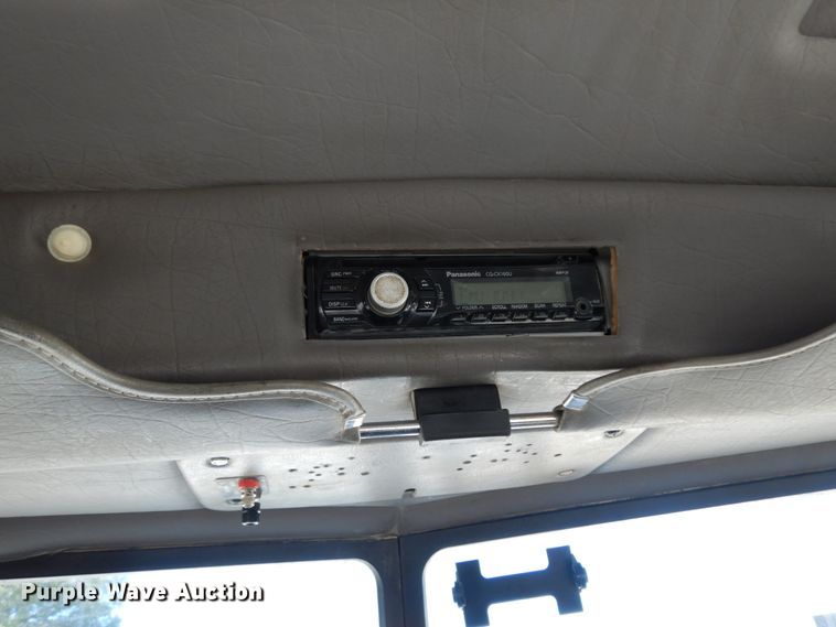 image for item DJ8130 2005 Peterbilt 378  semi truck