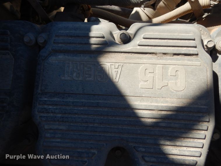 image for item DJ8130 2005 Peterbilt 378  semi truck