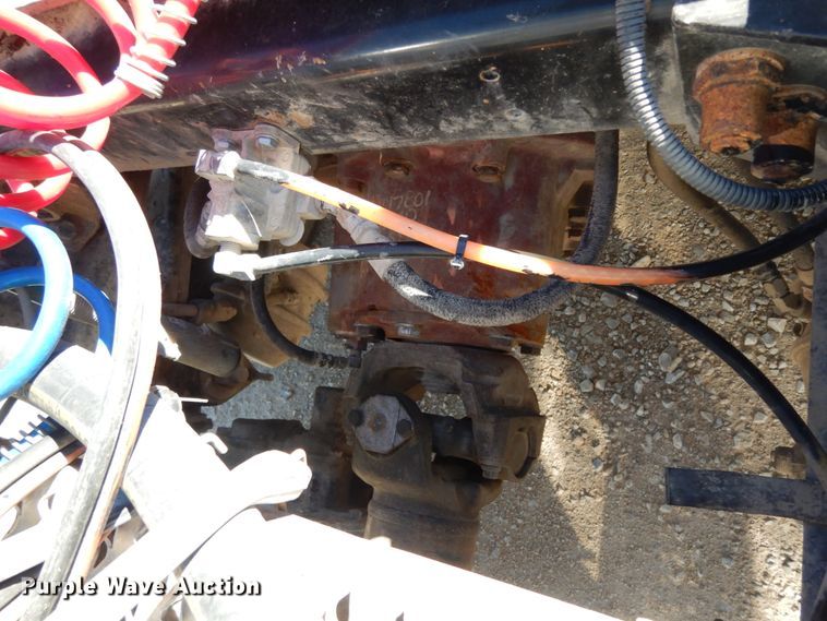 image for item DJ8130 2005 Peterbilt 378  semi truck