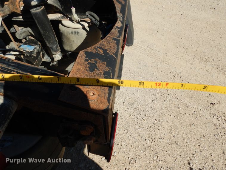 image for item DJ8130 2005 Peterbilt 378  semi truck