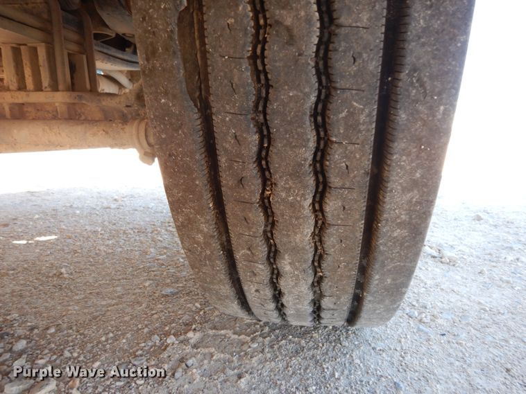 image for item DJ8130 2005 Peterbilt 378  semi truck