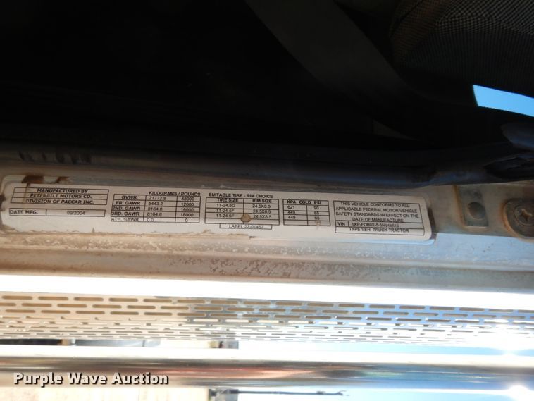 image for item DJ8130 2005 Peterbilt 378  semi truck