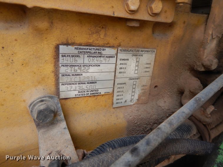 image for item DL2624 Caterpillar 3406 six cylinder diesel engine