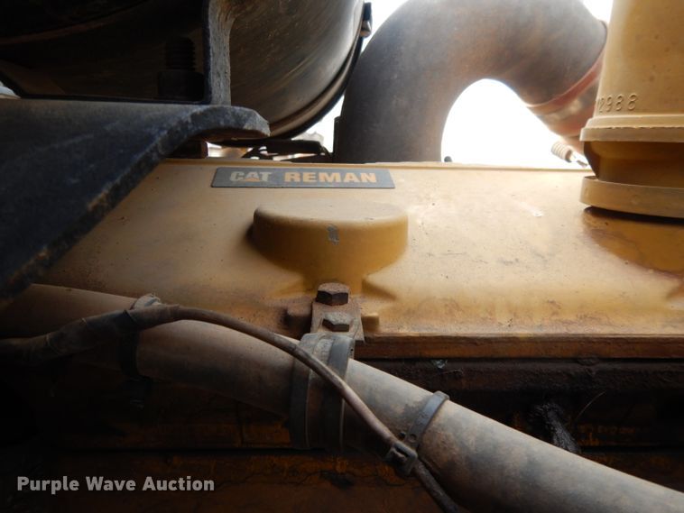 image for item DL2624 Caterpillar 3406 six cylinder diesel engine