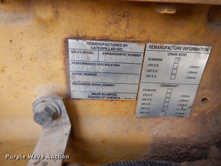 image for item DL2624 Caterpillar 3406 six cylinder diesel engine