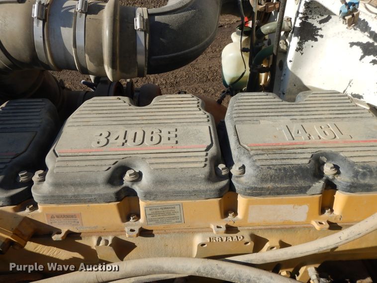 image for item DL2630 2000 Peterbilt 378  semi truck