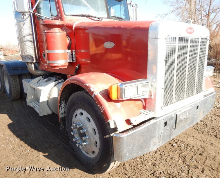 image for item DL2630 2000 Peterbilt 378  semi truck