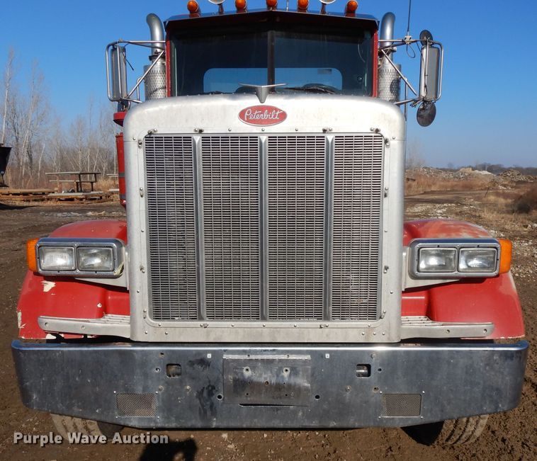 image for item DL2630 2000 Peterbilt 378  semi truck