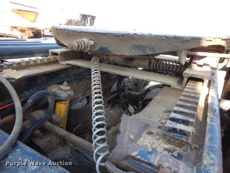 image for item DL2630 2000 Peterbilt 378  semi truck