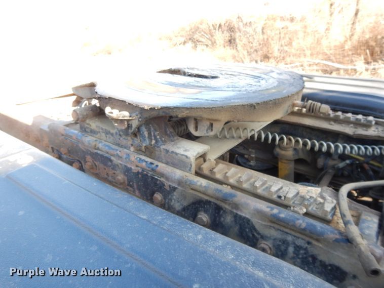 image for item DL2630 2000 Peterbilt 378  semi truck