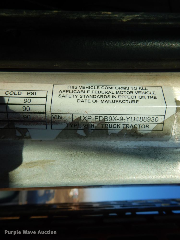 image for item DL2630 2000 Peterbilt 378  semi truck