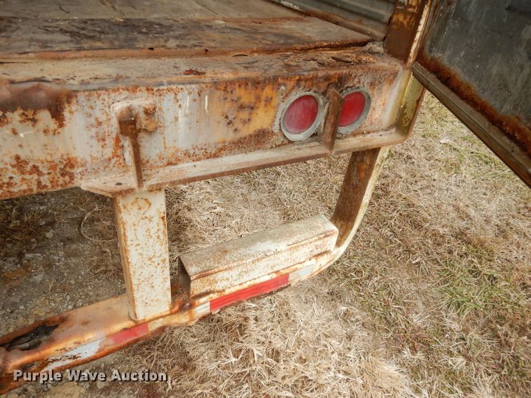 image for item DL2645 1999 Lufkin TF-IRST dry van trailer