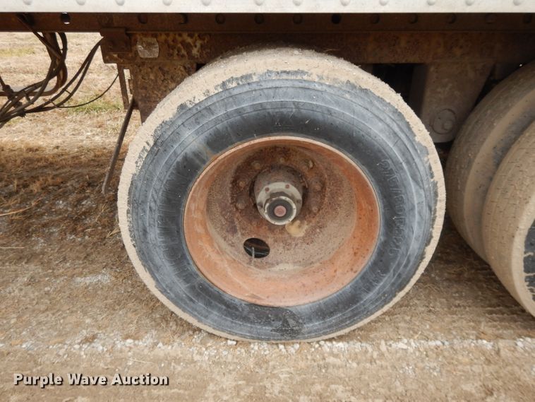 image for item DL2645 1999 Lufkin TF-IRST dry van trailer