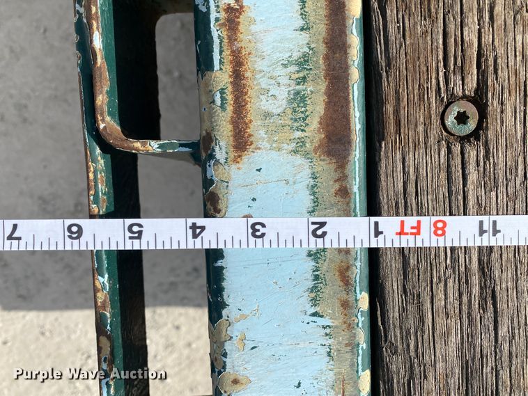 image for item EL9701 2005 Cheetah flatbed trailer