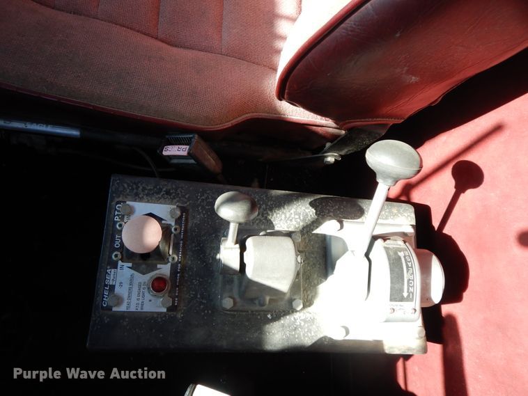 image for item GK9688 1993 Kenworth W900  semi truck