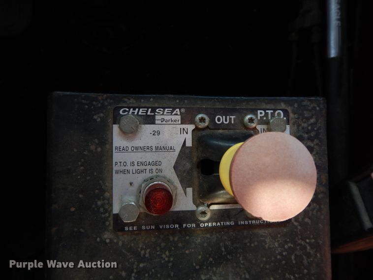 image for item GK9688 1993 Kenworth W900  semi truck