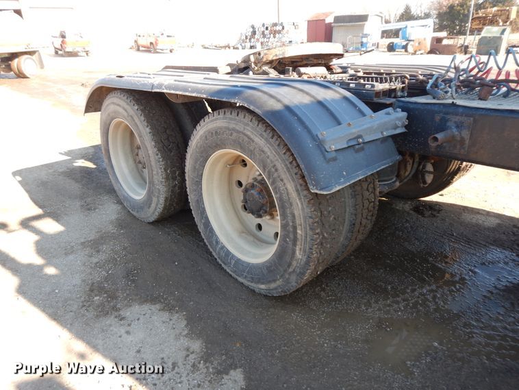 image for item GK9688 1993 Kenworth W900  semi truck