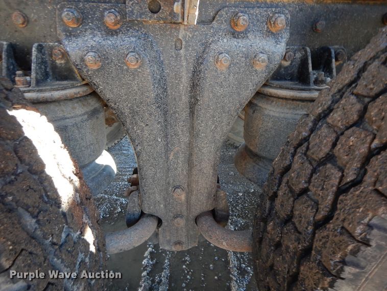 image for item GK9688 1993 Kenworth W900  semi truck