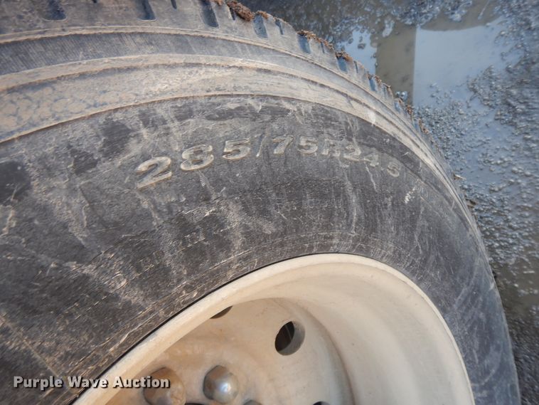 image for item GK9688 1993 Kenworth W900  semi truck