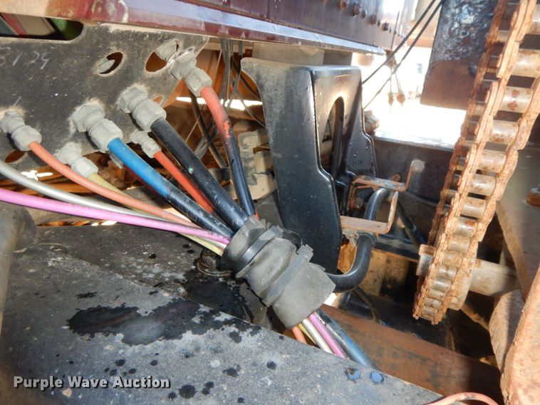 image for item GK9688 1993 Kenworth W900  semi truck