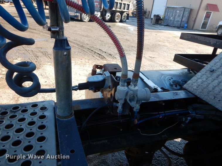 image for item GK9688 1993 Kenworth W900  semi truck