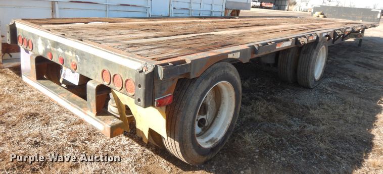 image for item GK9689 2003 SHBO STDK drop deck equipment trailer