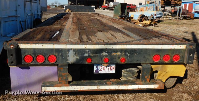 image for item GK9689 2003 SHBO STDK drop deck equipment trailer