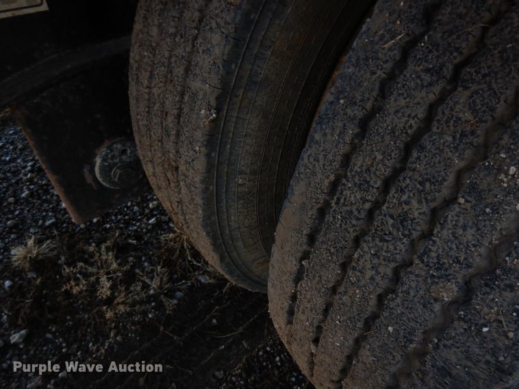 image for item GK9689 2003 SHBO STDK drop deck equipment trailer