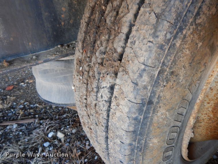 image for item GK9689 2003 SHBO STDK drop deck equipment trailer