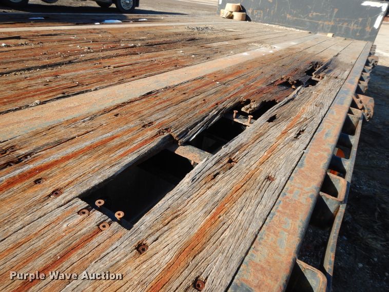 image for item GK9689 2003 SHBO STDK drop deck equipment trailer