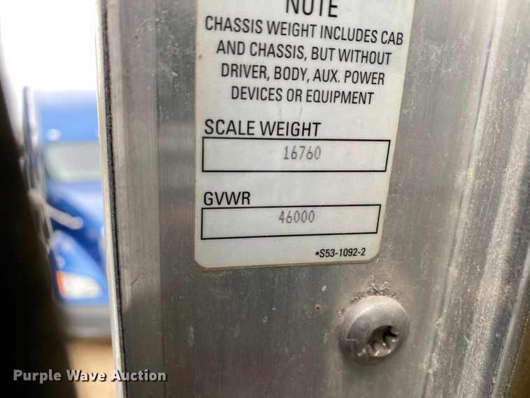 image for item HR9286 2013 Kenworth T660  semi truck