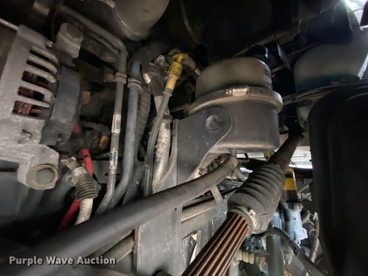 image for item HR9287 2012 Kenworth T700  semi truck