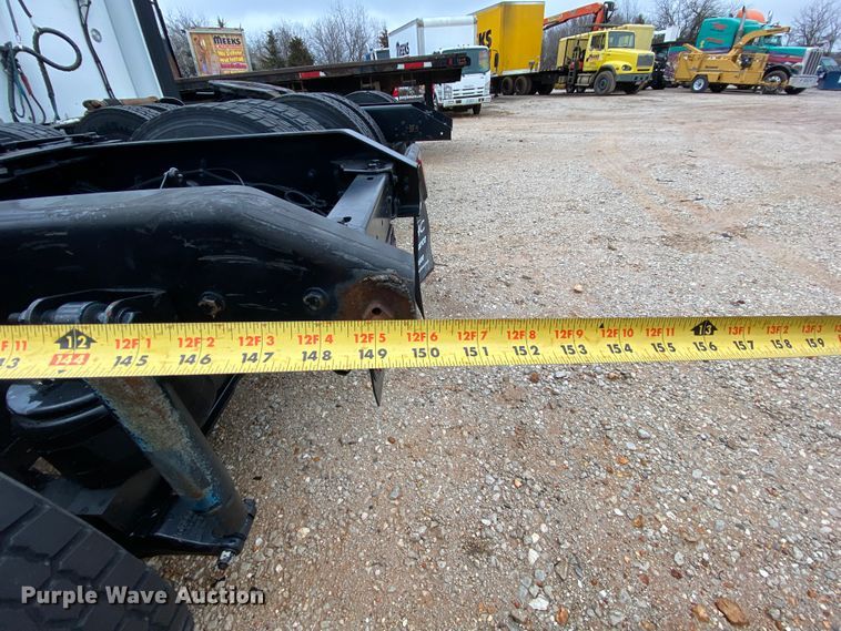 image for item HR9287 2012 Kenworth T700  semi truck