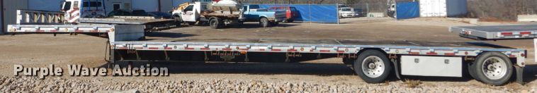 image for item HV9578 1993 Wilson CFD-900  drop deck trailer