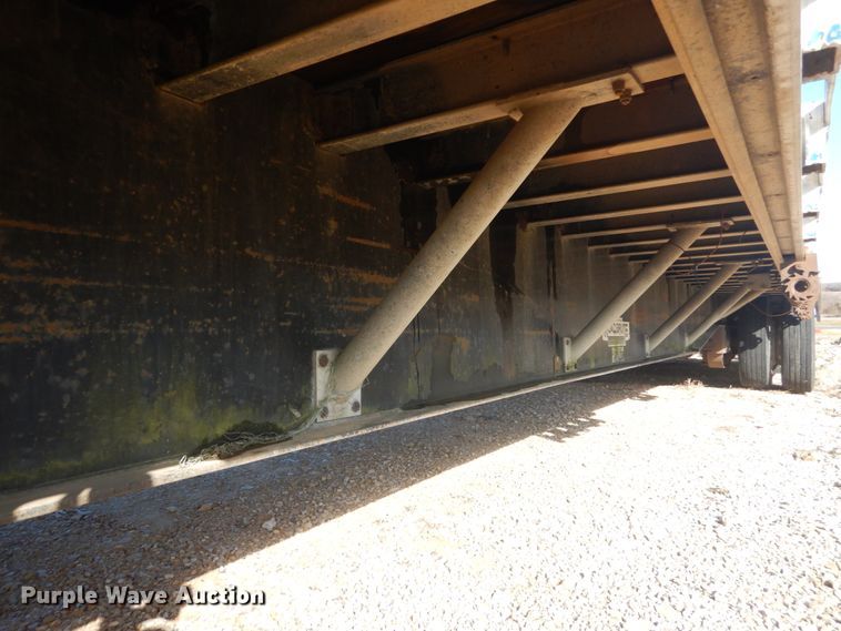 image for item HV9578 1993 Wilson CFD-900  drop deck trailer