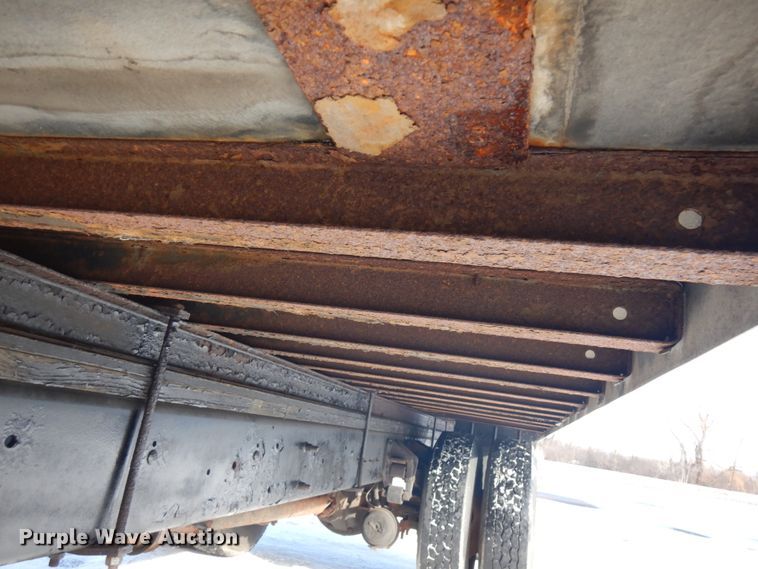 image for item HX9527 2007 International 4300  refrigerated truck