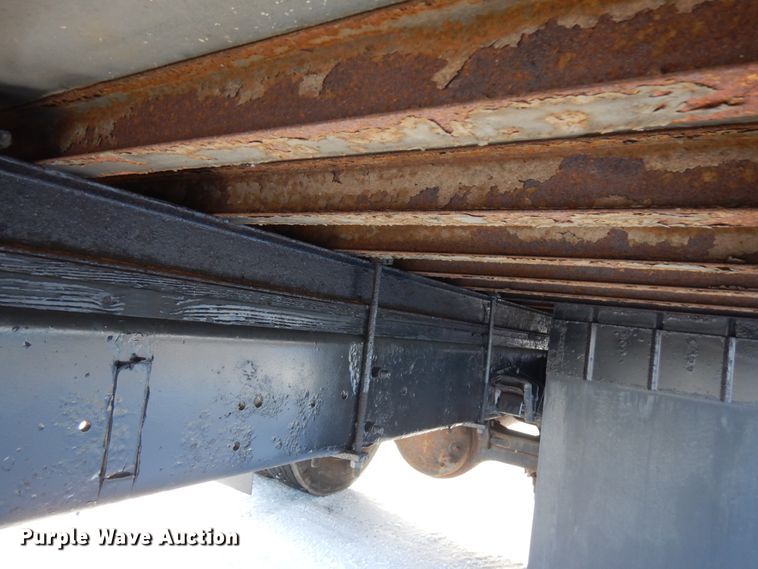 image for item HX9527 2007 International 4300  refrigerated truck