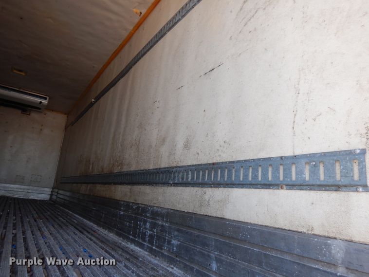 image for item HX9527 2007 International 4300  refrigerated truck