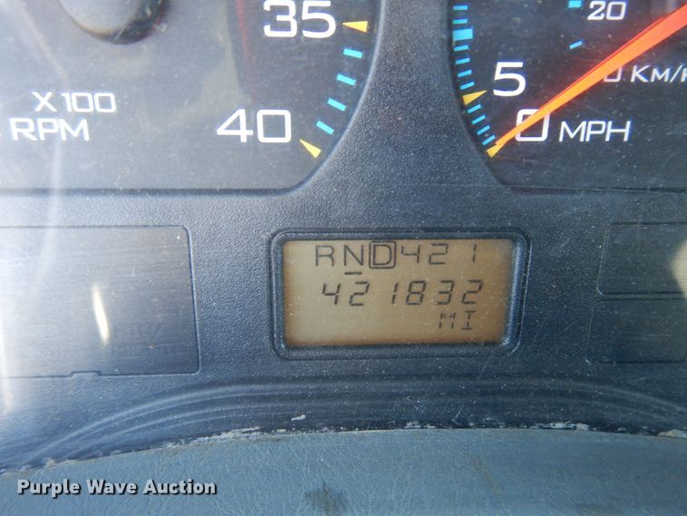 image for item HX9527 2007 International 4300  refrigerated truck