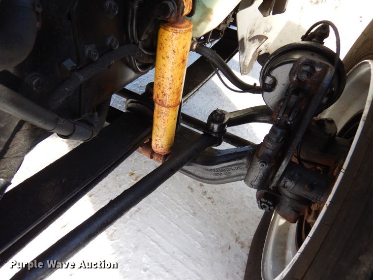 image for item HX9527 2007 International 4300  refrigerated truck