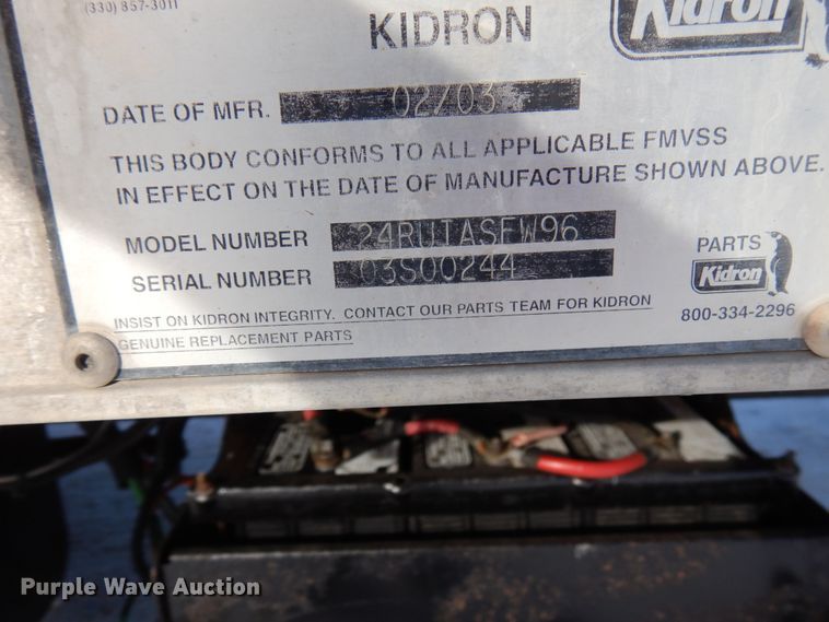 image for item HX9527 2007 International 4300  refrigerated truck