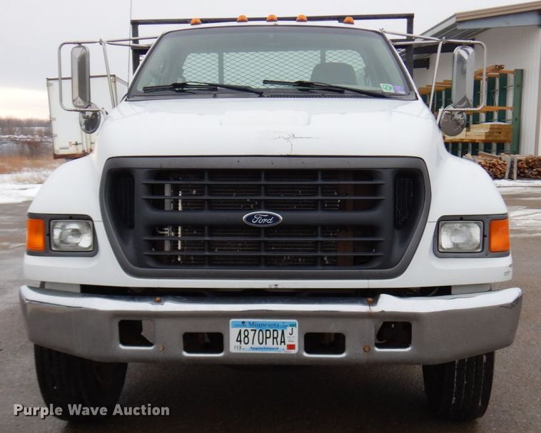 image for item HX9530 2000 Ford F650 dump flatbed truck