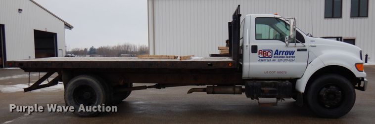 image for item HX9530 2000 Ford F650 dump flatbed truck