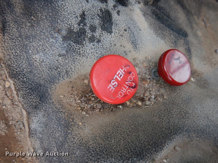 image for item HX9530 2000 Ford F650 dump flatbed truck