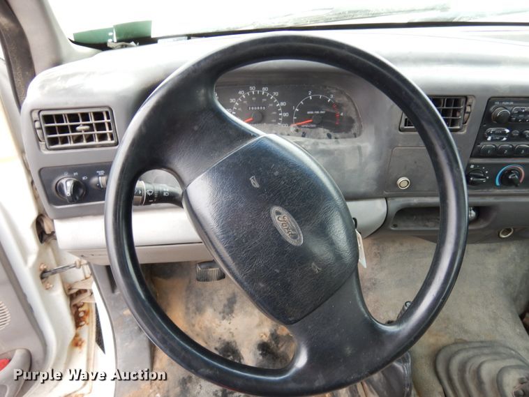 image for item HX9530 2000 Ford F650 dump flatbed truck