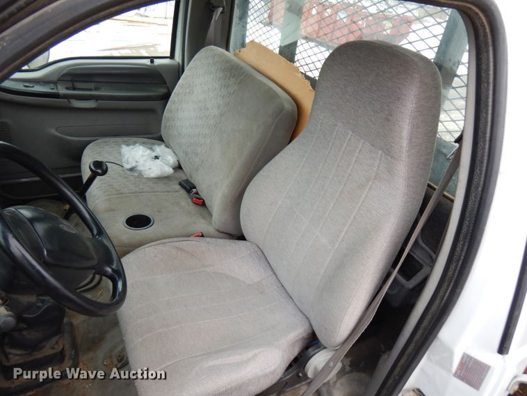 image for item HX9530 2000 Ford F650 dump flatbed truck