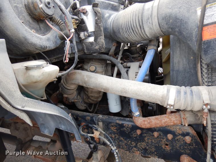 image for item HX9530 2000 Ford F650 dump flatbed truck